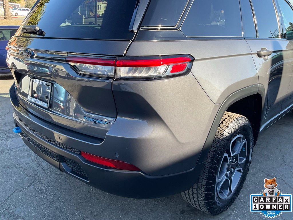 Used 2023 Jeep Grand Cherokee Trailhawk w/ Advanced Protech Group II AWD/4WD image 86