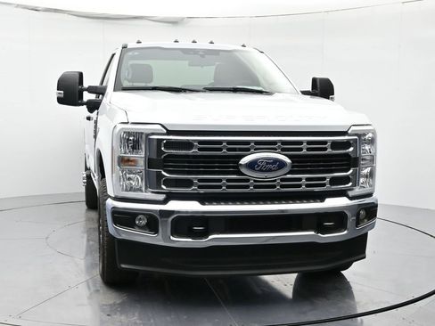 Used 2024 Ford F350 XLT w/ 360-Degree Camera Package image 2