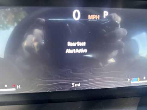 New 2025 Jeep Grand Cherokee L Altitude image 22