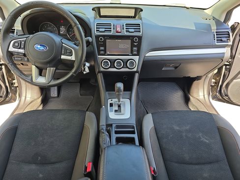Used 2017 Subaru Crosstrek 2.0i Premium AWD/4WD image 9