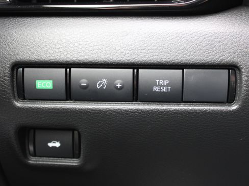 Certified 2024 Nissan Sentra SR w/ SR Premium Package image 26