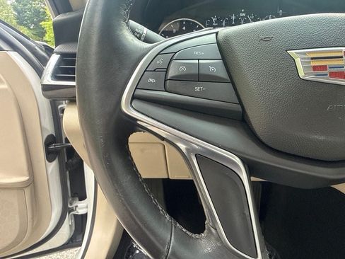 Used 2018 Cadillac CT6 2.0T RWD image 19
