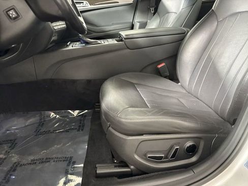 Used 2018 Genesis G80 3.8 image 20