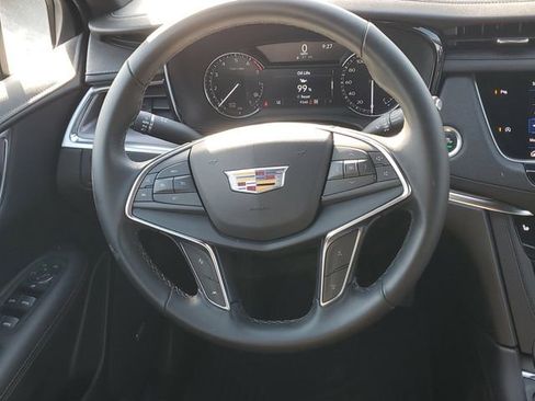 Certified 2025 Cadillac XT5 Luxury AWD/4WD image 29