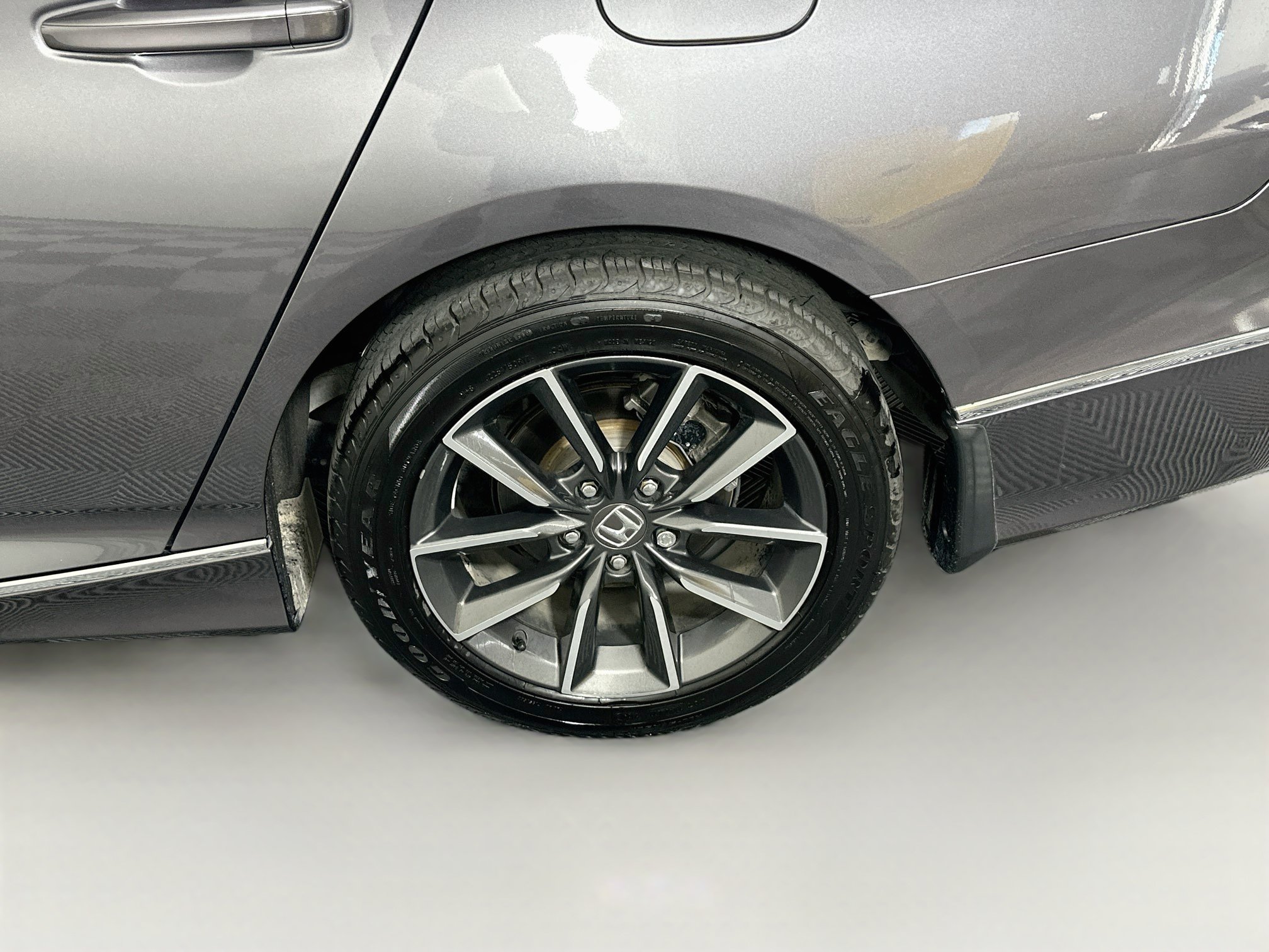 Used 2021 Honda Accord EX-L image 11