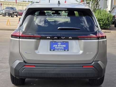 Used 2026 Toyota RAV4 XLE Premium FWD image 8