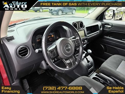 Used 2015 Jeep Patriot Latitude AWD/4WD image 7