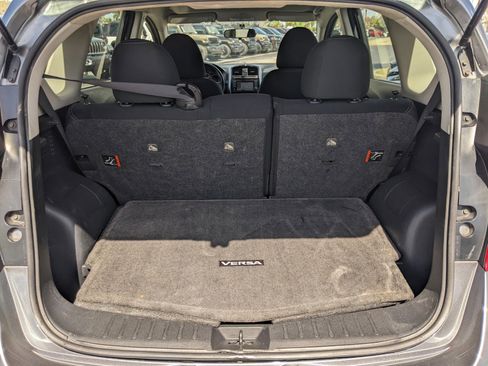 Used 2016 Nissan Versa Note SV image 9