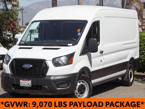 Used 2023 Ford Transit 250 Medium Roof RWD image 4