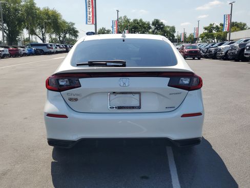 Used 2025 Honda Civic Sport image 8
