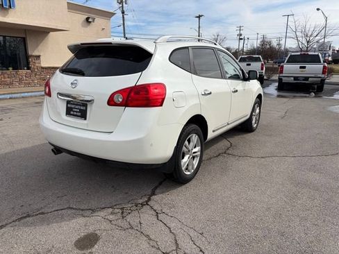 Used 2013 Nissan Rogue SV w/ Premium Pkg FWD image 6