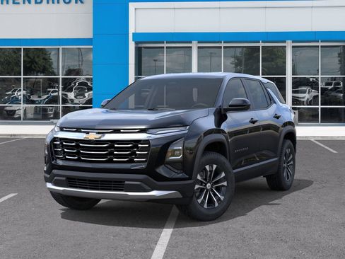 New 2026 Chevrolet Equinox LT image 8