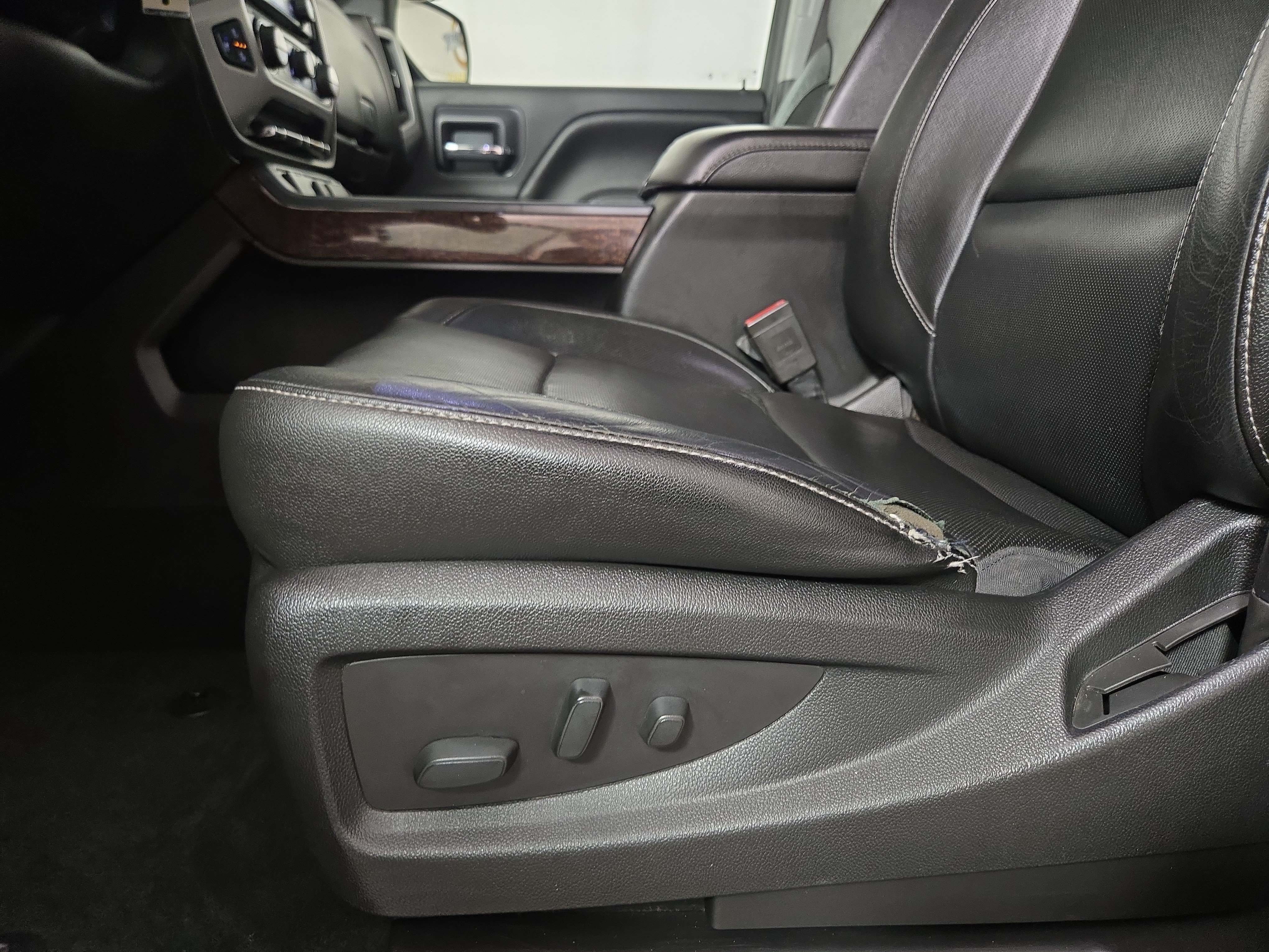 Used 2017 GMC Sierra 1500 SLT w/ SLT Premium Package AWD/4WD image 31