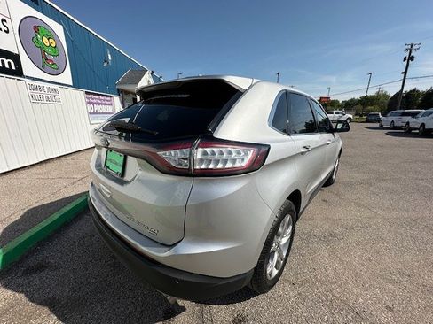 Used 2016 Ford Edge Titanium image 8