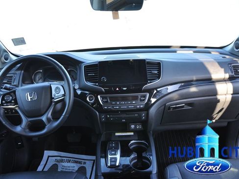 Used 2022 Honda Pilot Elite image 18
