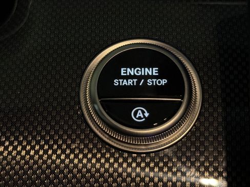 New 2026 Mercedes-Benz C 300 Sedan image 20