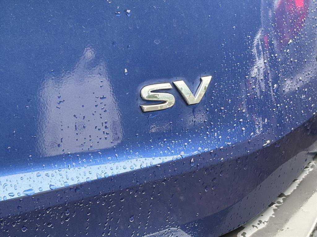 Used 2022 Nissan Rogue SV FWD image 12