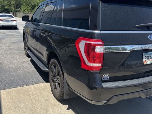 Used 2021 Ford Expedition XLT RWD image 9