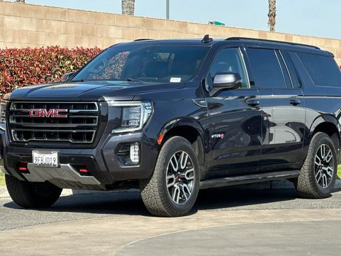 Certified 2023 GMC Yukon XL AT4 image 8