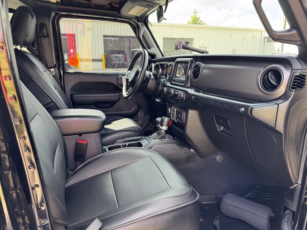 Used 2022 Jeep Wrangler Unlimited Sport AWD/4WD image 29