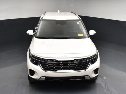 Certified 2025 Kia Seltos S FWD image 40