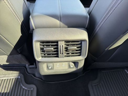 New 2026 Nissan Murano Platinum w/ Cargo Package AWD/4WD image 18