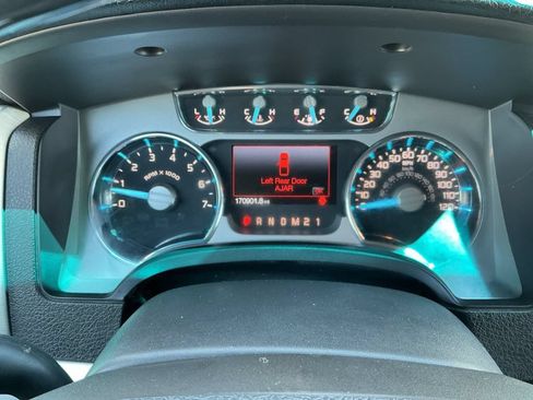 Used 2011 Ford F150 Platinum w/ Max Trailer Tow Pkg AWD/4WD image 14
