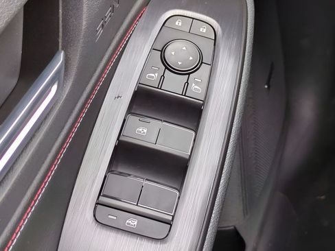 Certified 2026 Nissan Sentra SR w/ SR Premium Package FWD image 23