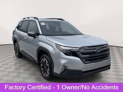 Used 2025 Subaru Forester Premium w/ Convenience Package #1