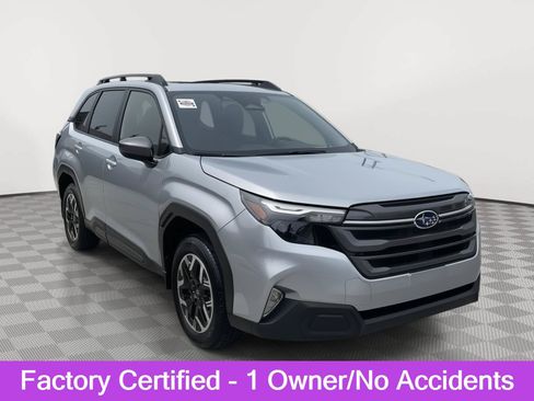 Used 2025 Subaru Forester Premium w/ Convenience Package #1 AWD/4WD image 1