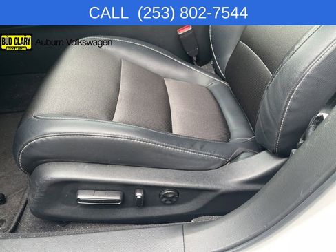 Used 2018 Honda Accord Sport image 15