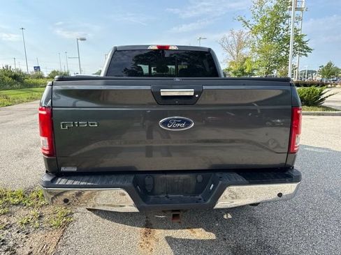Used 2017 Ford F150 XLT w/ Equipment Group 302A Luxury AWD/4WD image 6