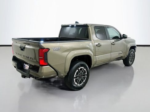 Used 2026 Toyota Tacoma TRD Sport AWD/4WD image 7