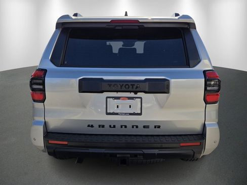 Used 2025 Toyota 4Runner TRD Off-Road Premium image 6