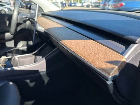 Used 2021 Tesla Model Y Performance image 39