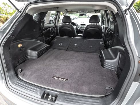 Used 2011 Hyundai Tucson GLS FWD image 34