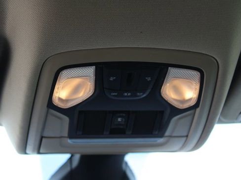 Used 2020 RAM 1500 Big Horn RWD image 19