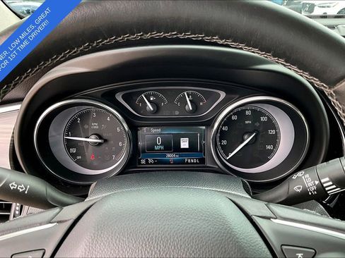 Used 2020 Buick Envision Essence FWD image 27