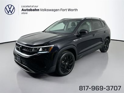 Certified 2023 Volkswagen Taos SE w/ Panoramic Sunroof Package