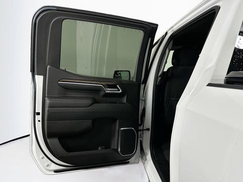 Used 2022 Chevrolet Silverado 1500 LT image 26