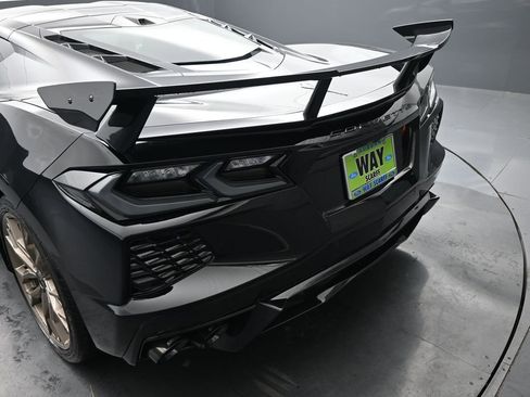 Used 2024 Chevrolet Corvette Stingray Coupe w/ 1LT image 10