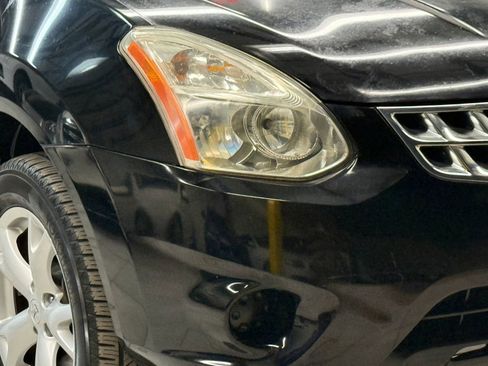 Used 2011 Nissan Rogue SV image 6