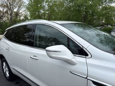 Used 2018 Buick Enclave Premium AWD/4WD image 47