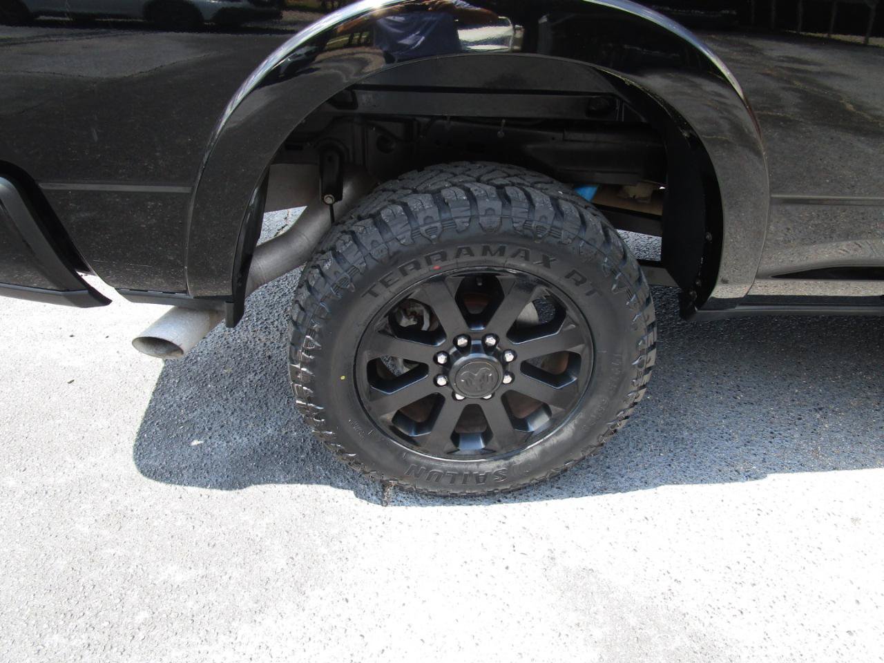 Used 2022 RAM 2500 Laramie w/ Night Edition AWD/4WD image 28