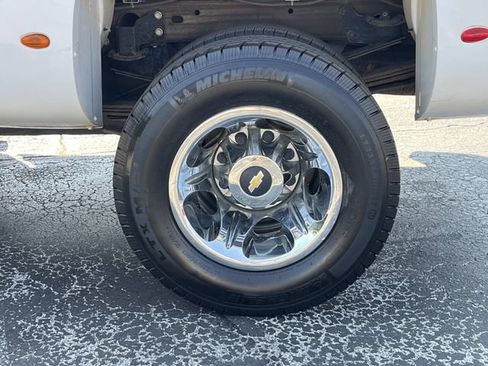 Used 2011 Chevrolet Silverado 3500 LTZ w/ LTZ Plus Package AWD/4WD image 10