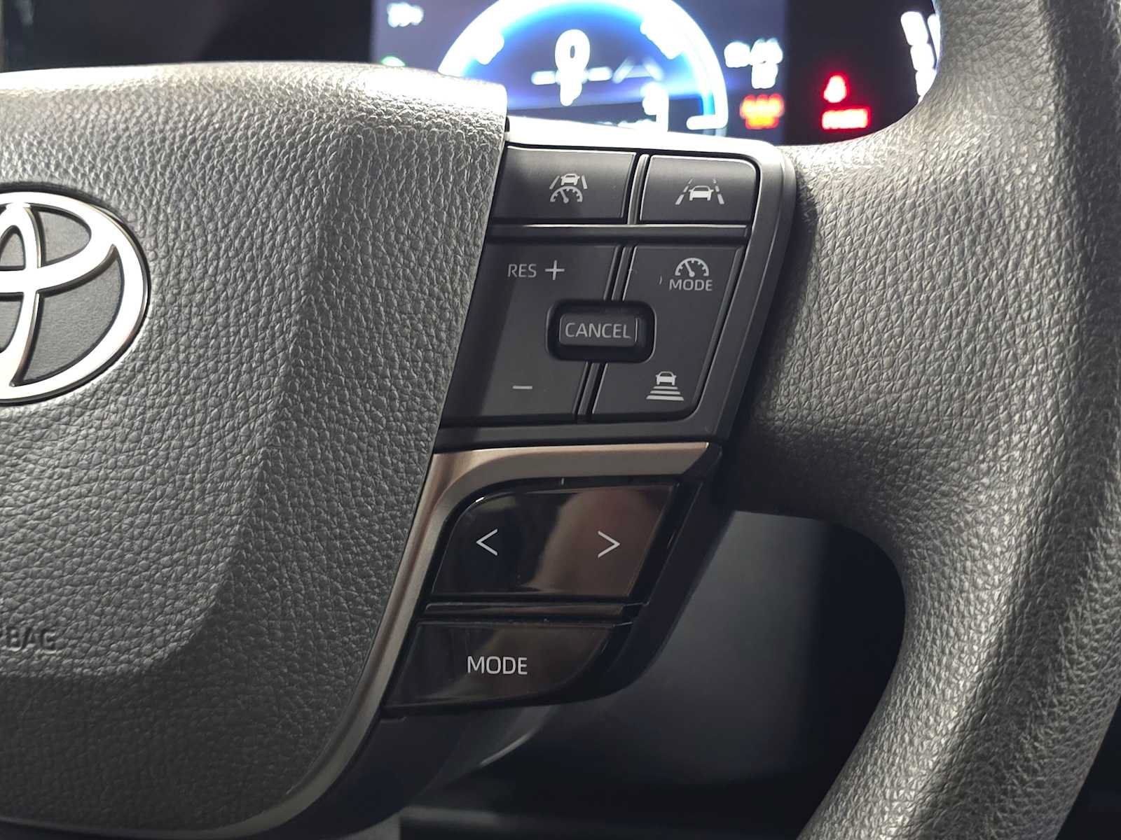 Used 2025 Toyota Camry LE FWD image 26