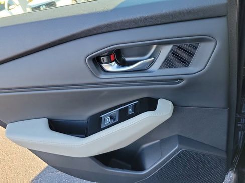 Used 2025 Honda Accord Touring image 16