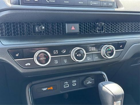 Used 2024 Honda CR-V EX image 28