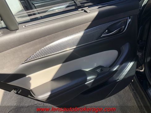 Used 2016 Cadillac CTS V w/ Luxury Package image 17