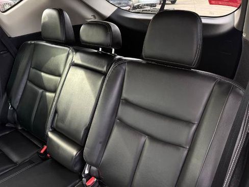 Certified 2024 Nissan Murano SV w/ SV Midnight Edition Package FWD image 10